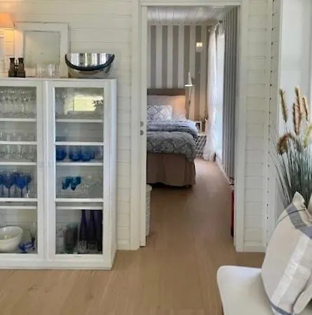 Seaside Dream On With Sunny Sea View *